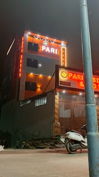 Pari Ac Restaurant & Hotel,,3 star