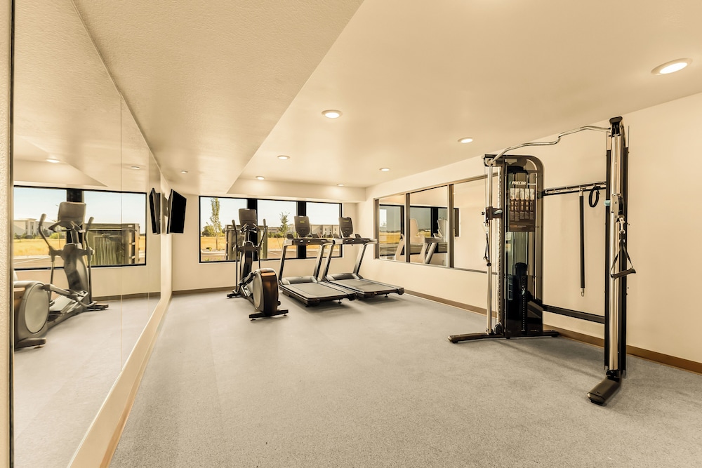 livaway suites orem vineyard