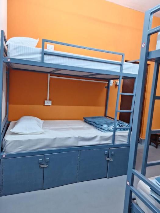 tnc lucknow by the nomad cave hostel