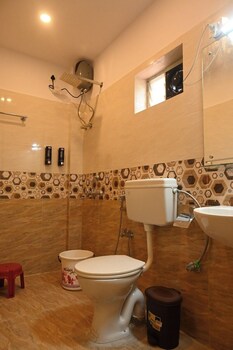 Aashirvaad Bed And Breakfast Homestay,,2 star