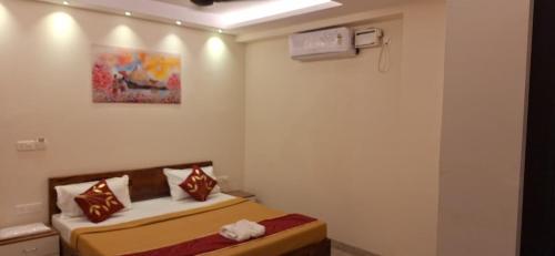 Aashirvaad Bed And Breakfast Homestay,,2 star