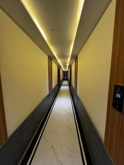 the white castle hotel