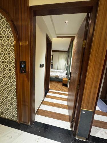 the white castle hotel