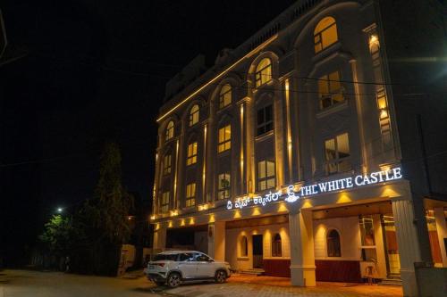 the white castle hotel