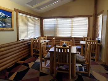 sandpoint inn
