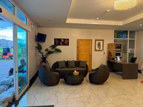 skm paradise mae sai