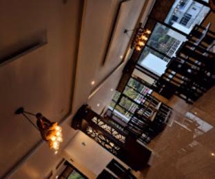 myrica groves lansdowne