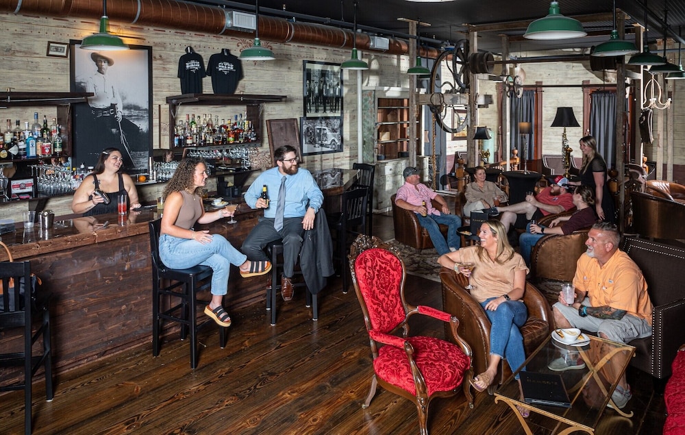 p a smith hotel