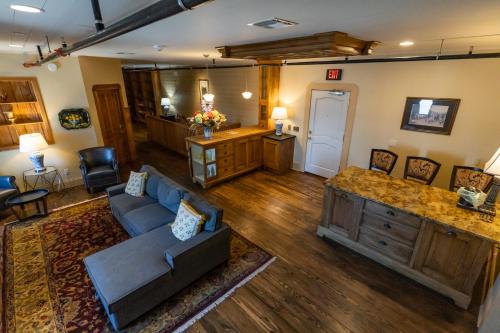 p a smith hotel