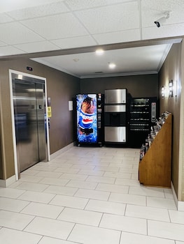 Super 8 By Wyndham South Bend,Saint Joseph>>Indiana,2 star