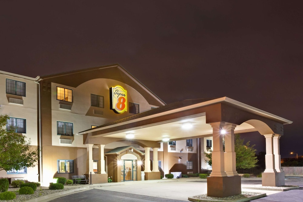 Super 8 By Wyndham South Bend