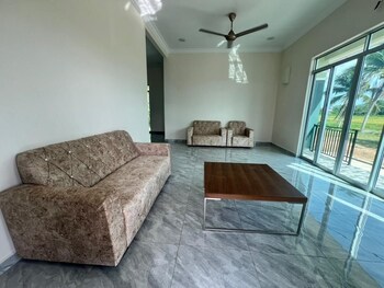 Capital O 91227 Chalet D'bendang Mak Teh,,2 star