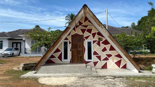 capital o 91227 chalet dbendang mak teh
