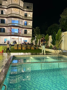 Sathya Hotels & Resorts,,3 star