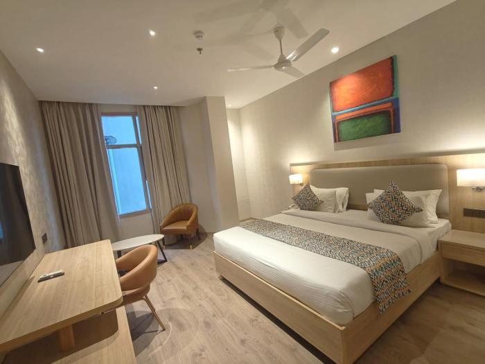hotel bluestone prime nehru place by the cosy hotels