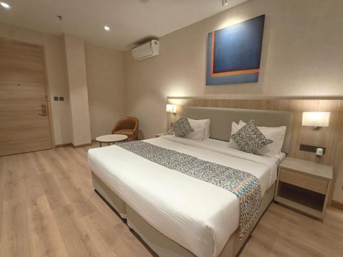 hotel bluestone prime nehru place by the cosy hotels