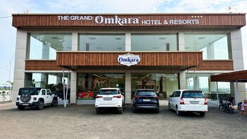 the grand omkara hotel and resorts