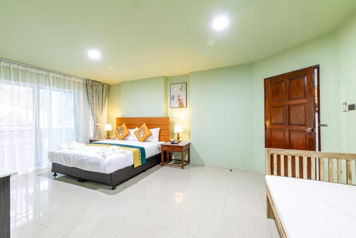 phuket leisure time hotel