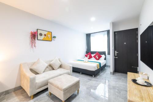 phuket leisure time hotel