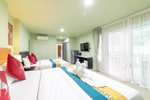 phuket leisure time hotel