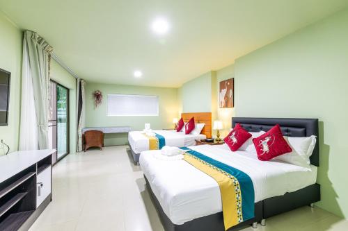 phuket leisure time hotel