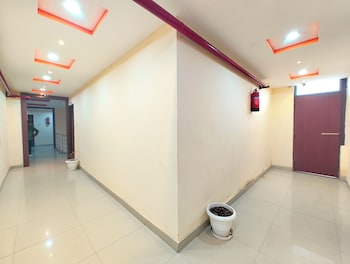 Hotel Kashi Grand Varanasi,,3 star