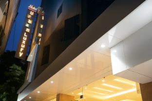 hotel urban luxury by jmd group