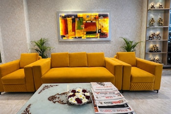 hotel urban luxury by jmd group