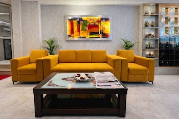 hotel urban luxury by jmd group