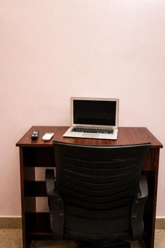 zivo stays guest house rethibowli