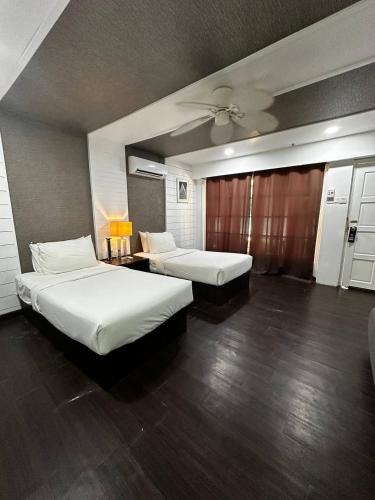 perhentian resort island pir bluestar