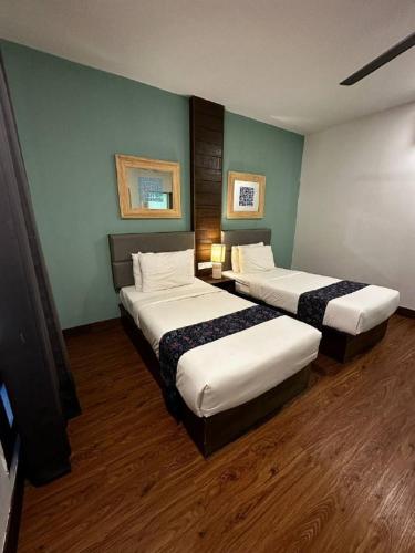 perhentian resort island pir bluestar