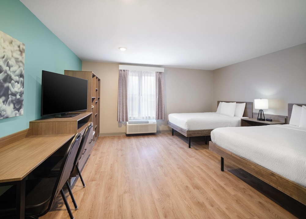 echo suites extended stay by wyndham springfield airport plz