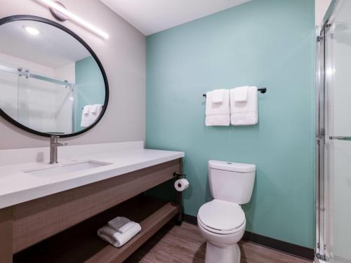 echo suites extended stay by wyndham springfield airport plz