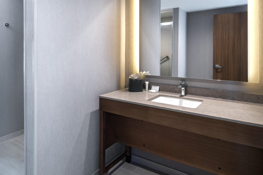 hyatt place post falls coeur dalene