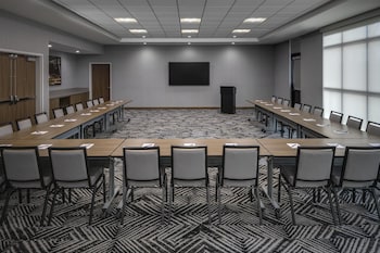 hyatt place post falls coeur dalene