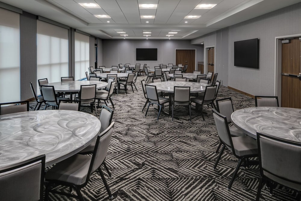 hyatt place post falls coeur dalene