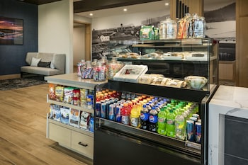 hyatt place post falls coeur dalene