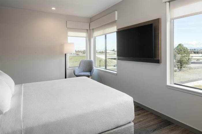 hyatt place post falls coeur dalene
