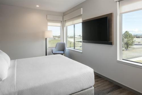 hyatt place post falls coeur dalene