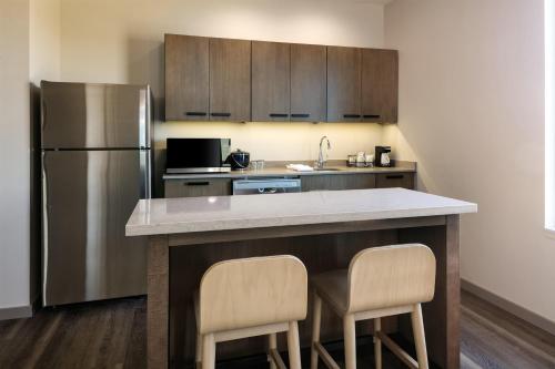 hyatt place post falls coeur dalene