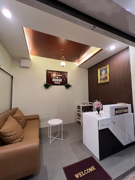 Pms Guest House Patong,,2 star