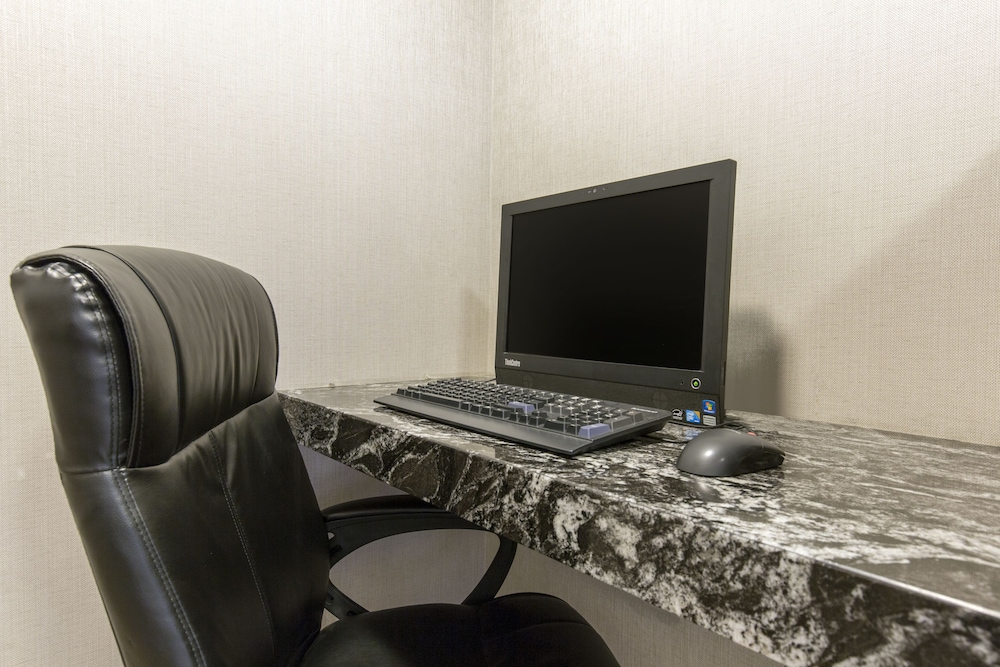 greenstay hotel and suites