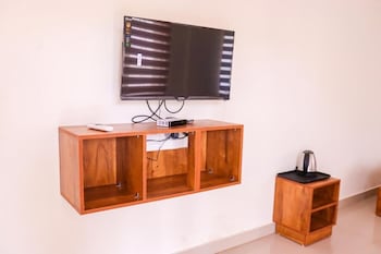 Hotel Brahma,,2 star