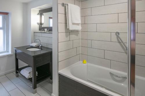 fenwick street hotel by epic