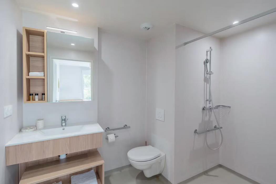 quality suites limoges