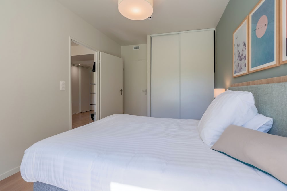 quality suites limoges