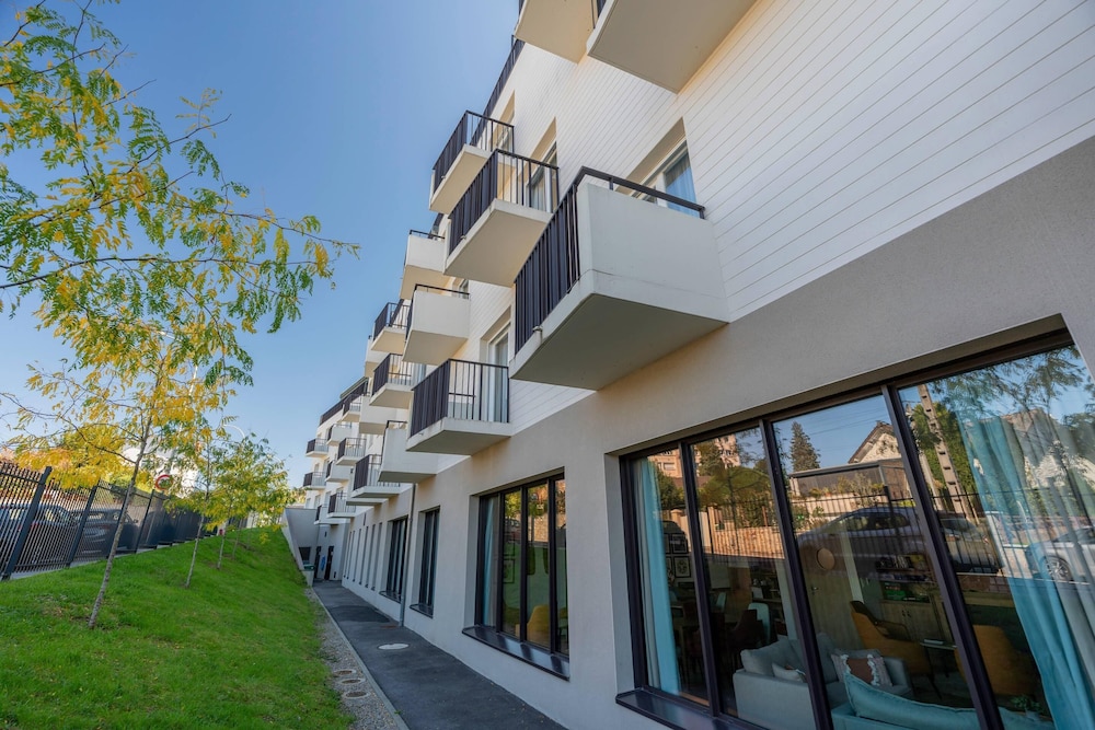 quality suites limoges