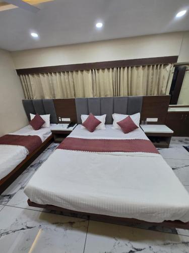 Hotel Nexon Inn,,3 star