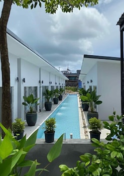 aandj holiday villa phuket